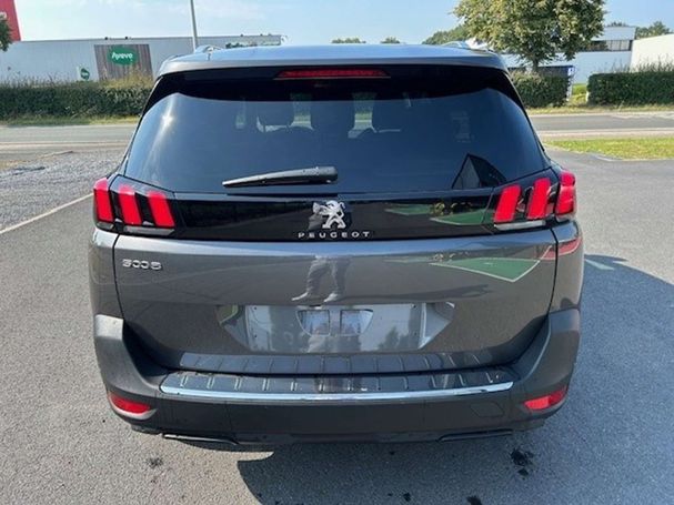 Peugeot 5008 BlueHDi EAT8 Allure 96 kW image number 6