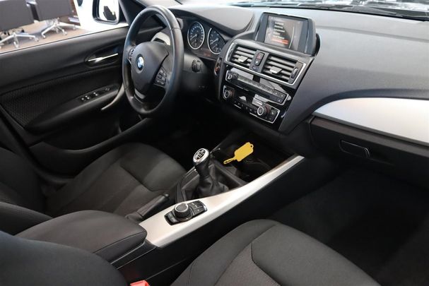 BMW 118i 100 kW image number 12