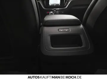 Car image 34