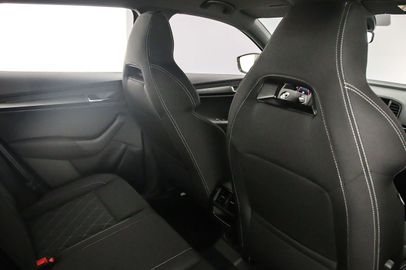 Car image 41