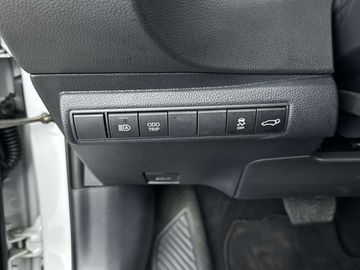 Car image 33