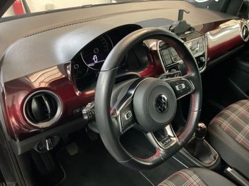 Car image 33