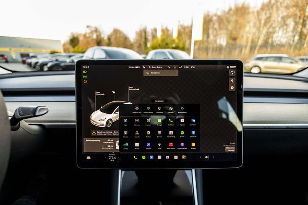 Tesla Model 3 60 Plus 225 kW image number 31