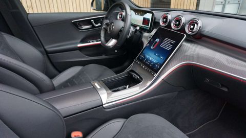 Car image 31