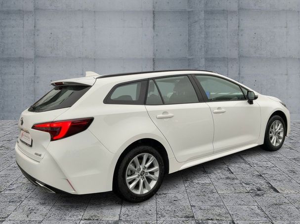 Toyota Corolla 1.8 Hybrid Touring Sports 103 kW image number 4