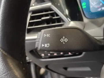 Car image 42