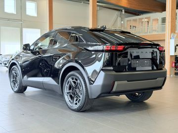 Car image 4