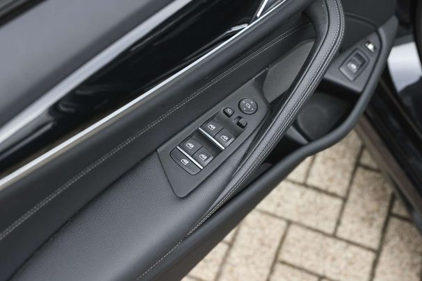 BMW 530 Touring 215 kW image number 29