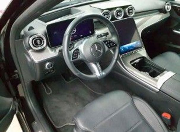 Mercedes-Benz C 300 e Avantgarde 230 kW image number 5