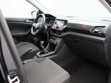 Car image 31