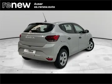 Car image 3