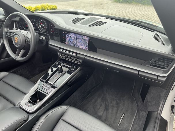 Porsche 992 Carrera Cabrio 283 kW image number 6