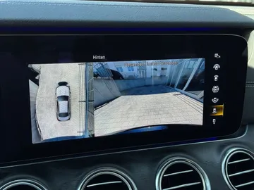 Car image 46