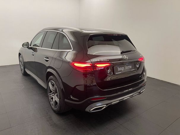 Mercedes-Benz GLC 300 e AMG Premium Plus 230 kW image number 12