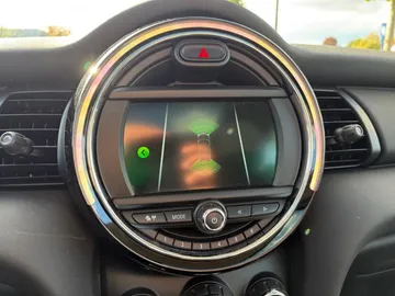 Car image 33