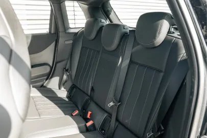 Car image 42