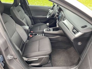 Car image 11