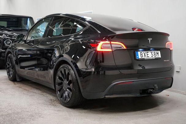 Tesla Model Y Performance AWD 393 kW image number 3