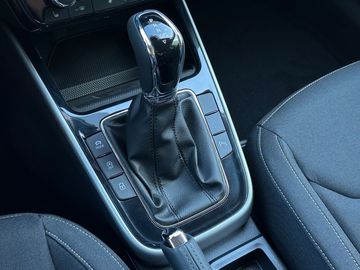 Car image 31