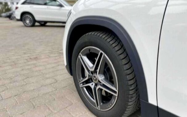 Mercedes-Benz GLA 220 d 140 kW image number 7