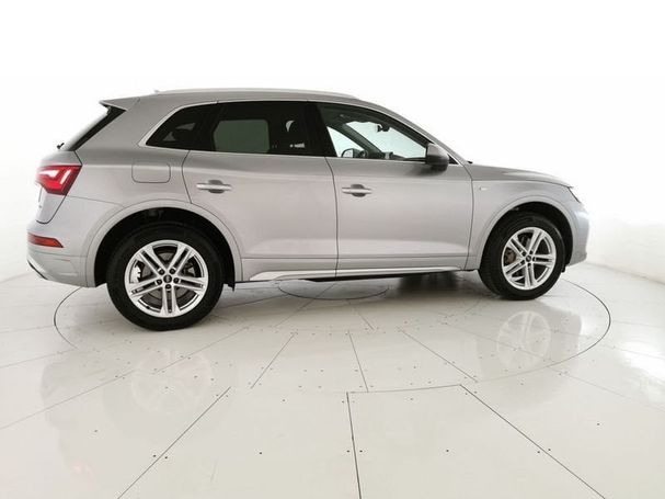 Audi Q5 40 TDI quattro S-line 150 kW image number 2