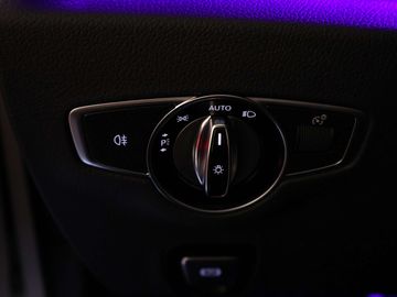 Car image 36