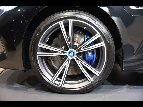 BMW 330 M Sport xDrive 137 kW image number 9