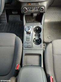 Car image 35