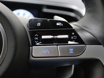 Car image 37