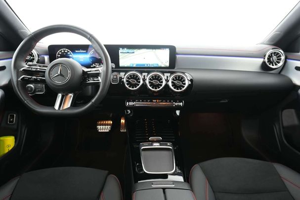 Mercedes-Benz CLA 250 Shooting Brake e Shooting Brake 160 kW image number 12