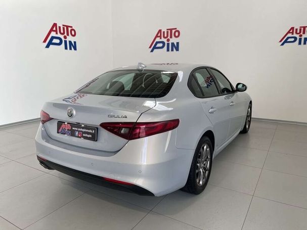 Alfa Romeo Giulia 2.2 Diesel Super 118 kW image number 16