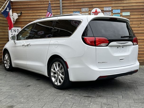 Chrysler Pacifica 214 kW image number 10