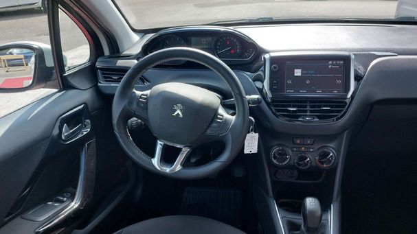 Peugeot 208 PureTech 82 Active 60 kW image number 13