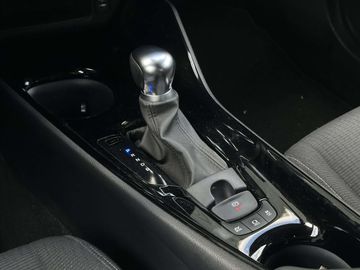 Car image 33