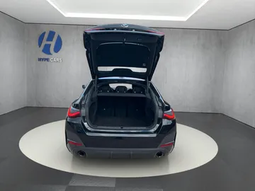 Car image 31