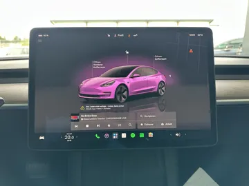 Car image 27