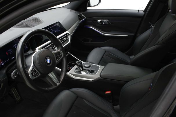 BMW 318i Touring M Sport 115 kW image number 20