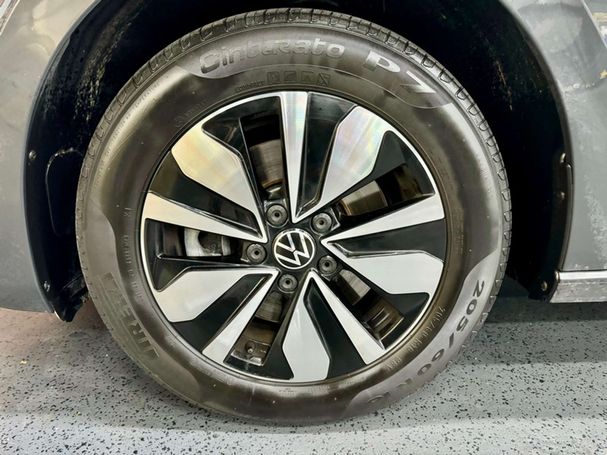 Volkswagen Touran 2.0 TDI DSG 110 kW image number 5