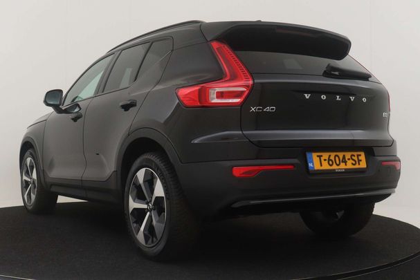 Volvo XC40 B3 Plus Dark 120 kW image number 8