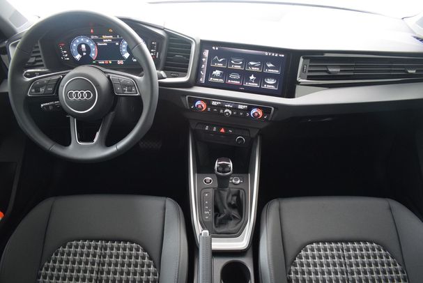 Audi A1 35 TFSI Allstreet 110 kW image number 8