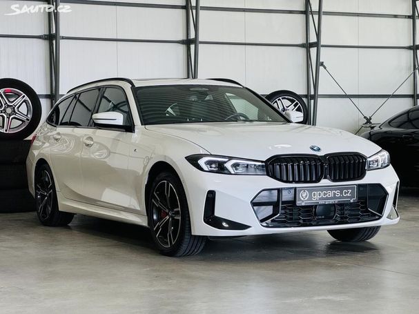 BMW 330e Touring xDrive 215 kW image number 2