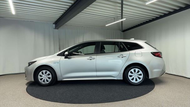 Toyota Corolla 1.8 Hybrid Touring Sports 90 kW image number 14