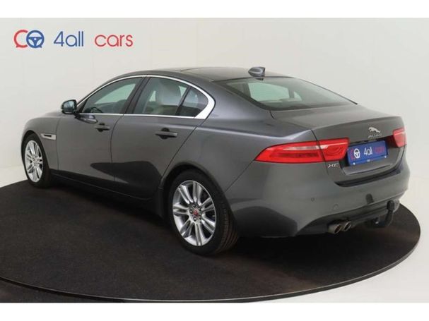 Jaguar XE 132 kW image number 5