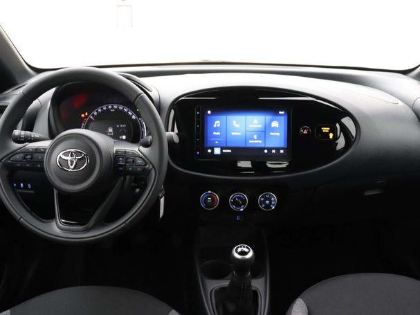 Toyota Aygo X 1.0 VVT-i 53 kW image number 4