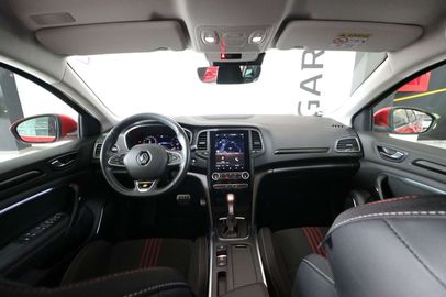 Car image 26