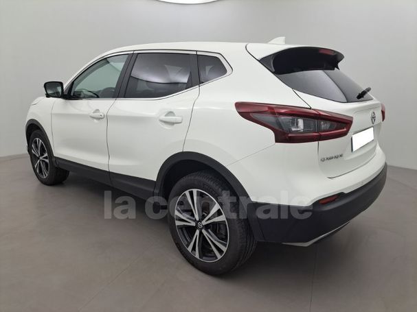 Nissan Qashqai 1.3 DIG-T N-CONNECTA 103 kW image number 2