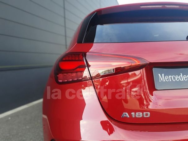 Mercedes-Benz A 180 100 kW image number 28