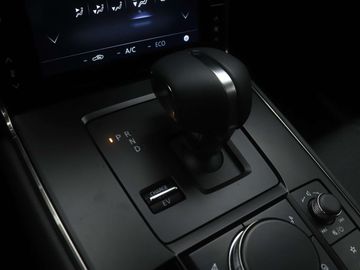 Car image 37