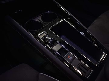 Car image 33