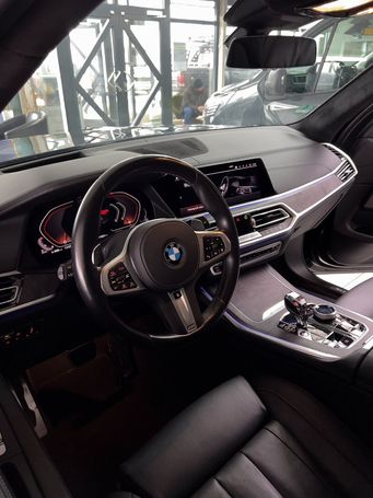 BMW X7 xDrive 294 kW image number 9